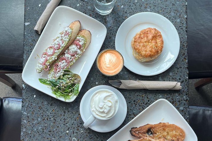 Breakfast/Coffee Service 80 of 101