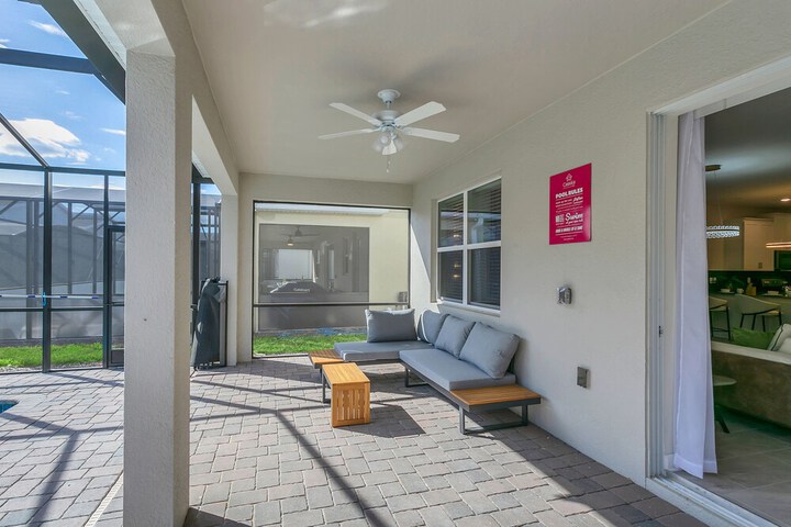 Hotel Interior 34 of 87