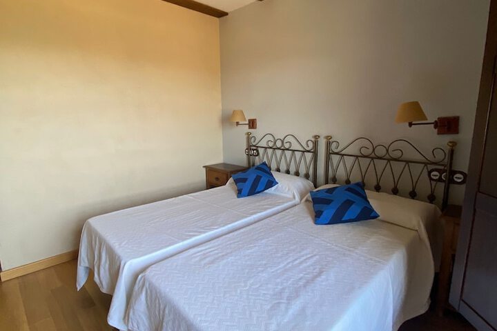 Room 3 of 14