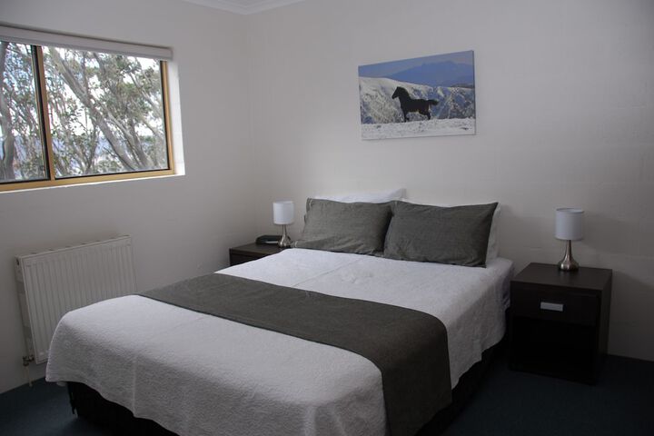 Room 16 of 35