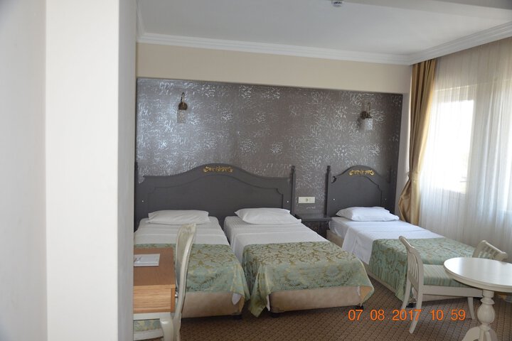 Room 21 of 69