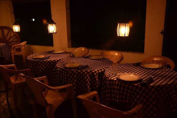 Dining Photos