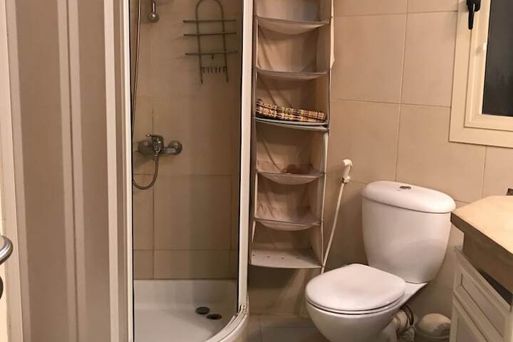 Room 95 of 126