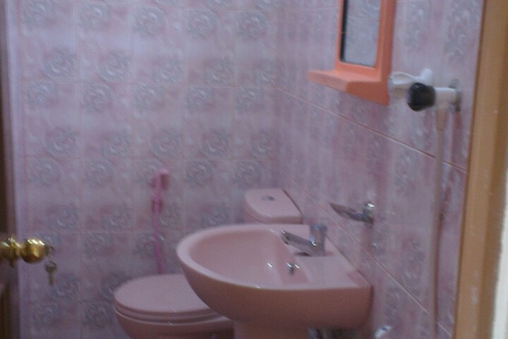 Room 33 of 75