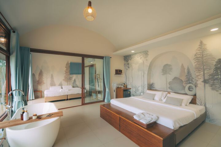 Room 10 of 94