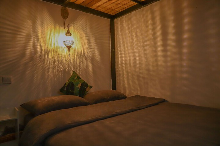Room 45 of 109