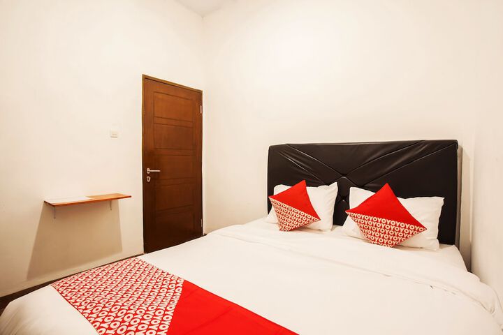Room 16 of 23