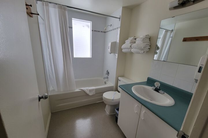 Room 34 of 53