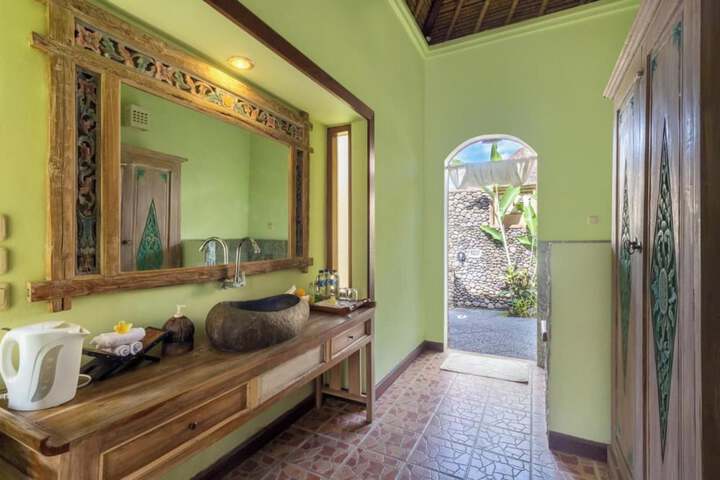 Bathroom Interior Photo