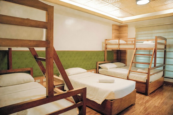 Room 22 of 70