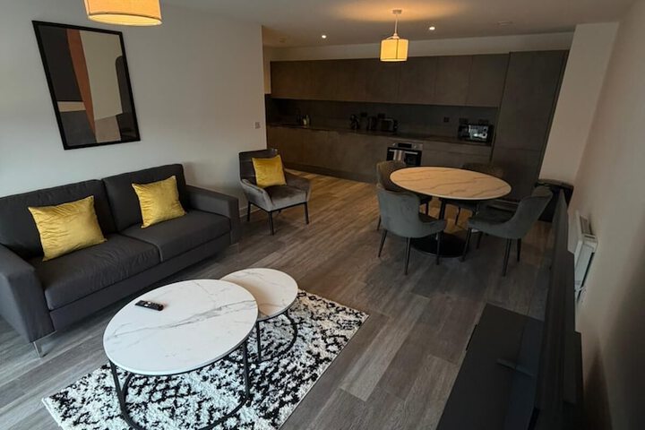 Room 44 of 74