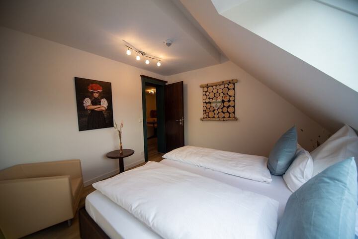 Room 5 of 55