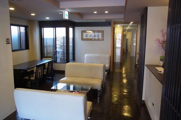 Photo 4