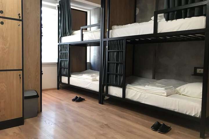 Room 5 of 13