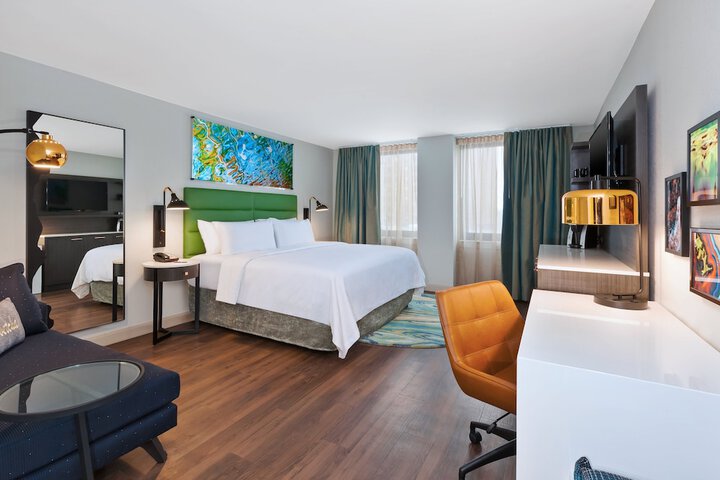 1 King Bed (18 of 23)