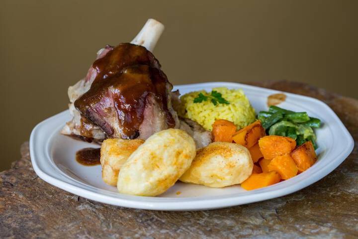 Dining Photos