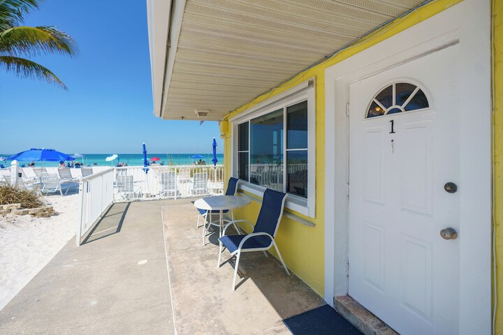 Terrace/Patio 354 of 359