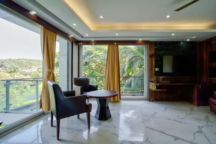 Room 40 of 66