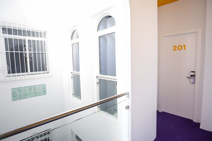 Ballroom/Hall 47 of 81