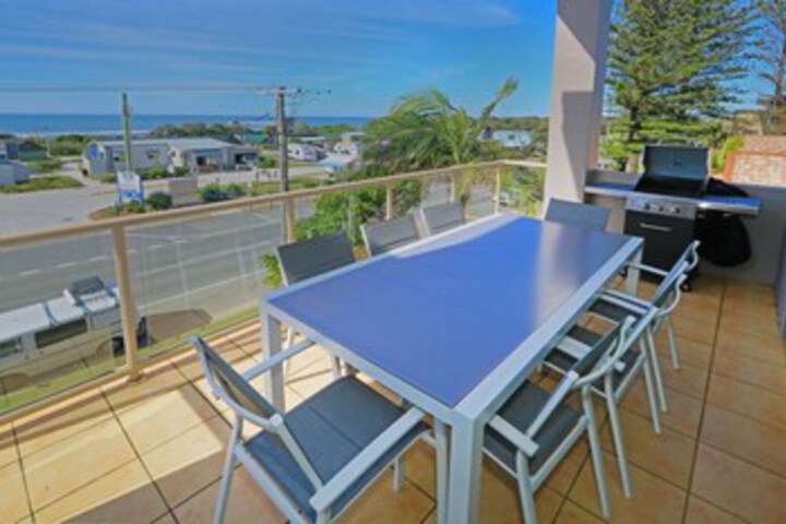 Terrace/Patio 4 of 18