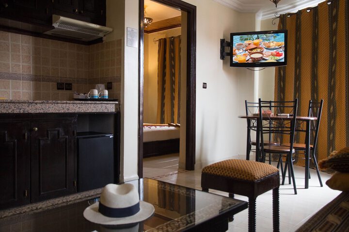Private kitchenette