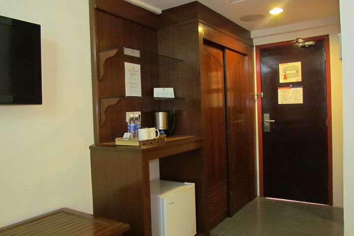 Room amenity