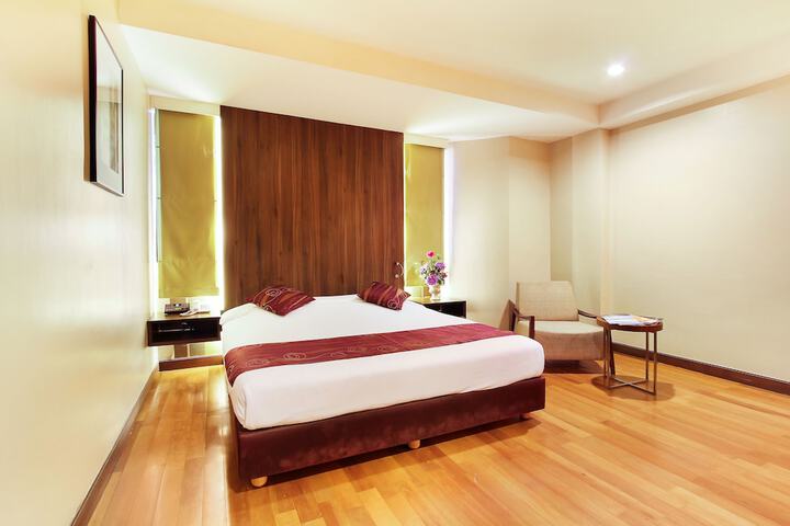 Room 14 of 34