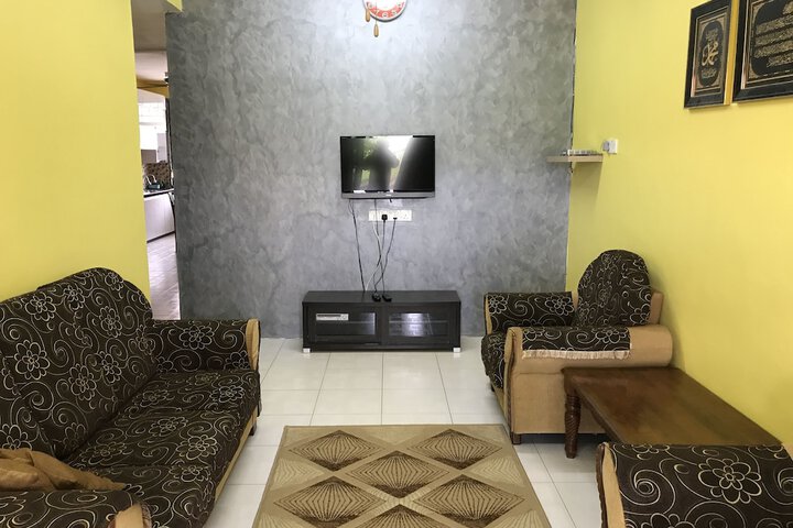 Room 19 of 37
