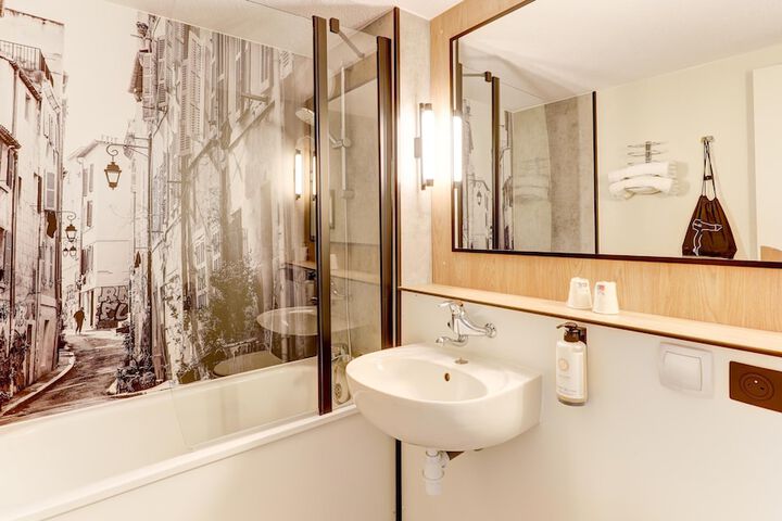 Bath Interior
