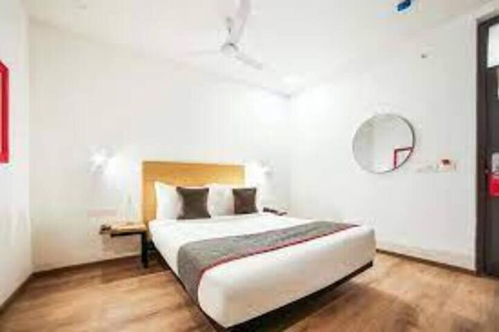 Room 45 of 60