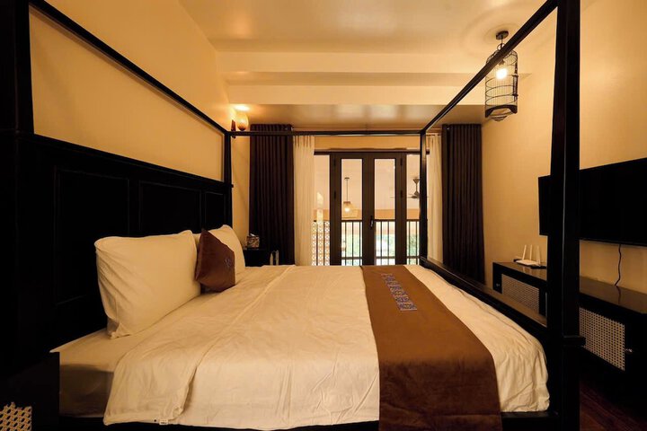 Room 49 of 149