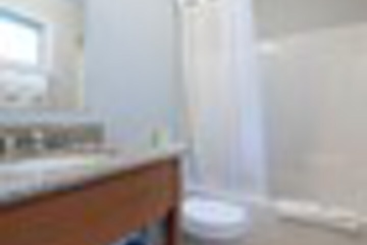 Room 287 of 549