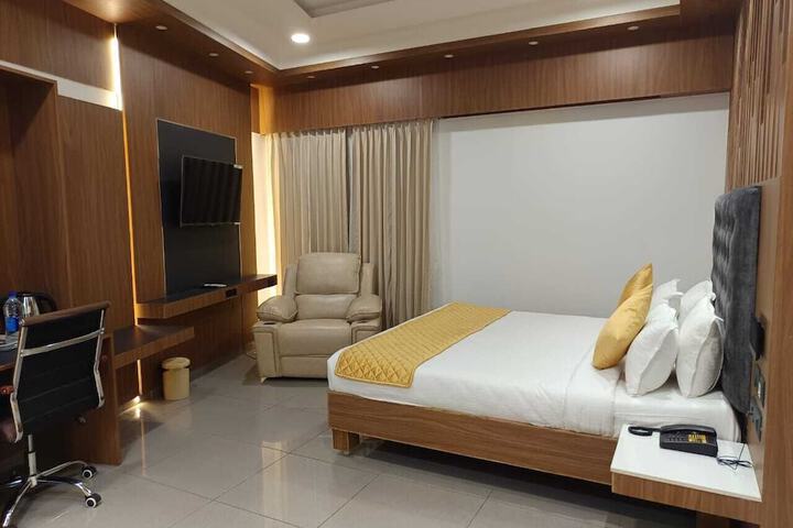 Hotel Royal stay