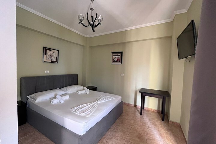 Room 25 of 56