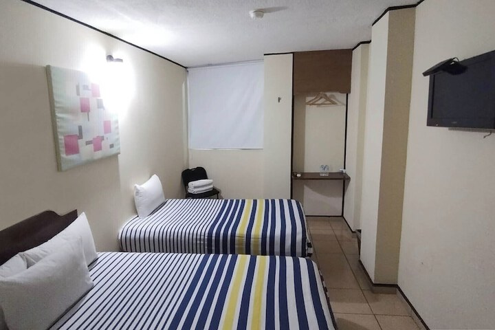 Room 16 of 31