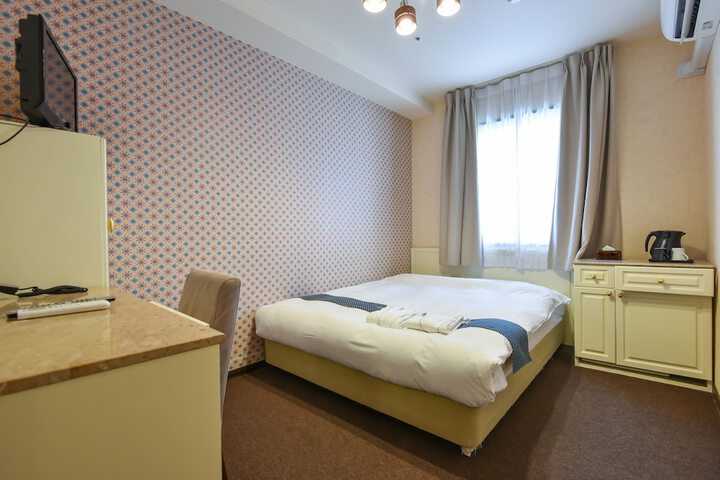 Room 26 of 67