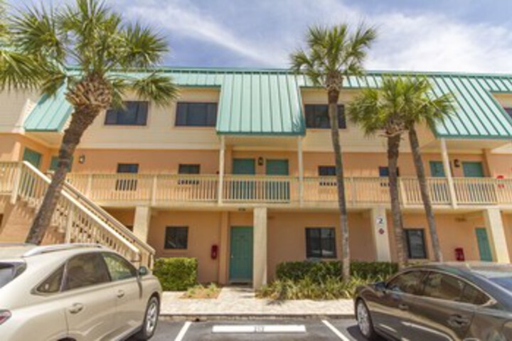 Hotel 17 of 43