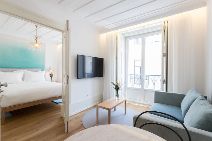 Room 41 of 76