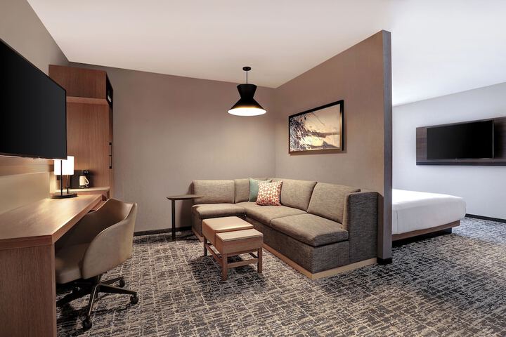 Room 15 of 43