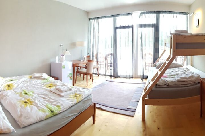 Room 3 of 34