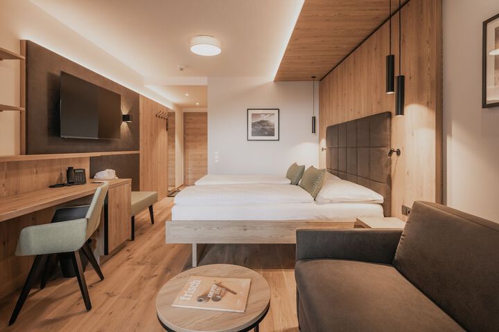Room 40 of 200