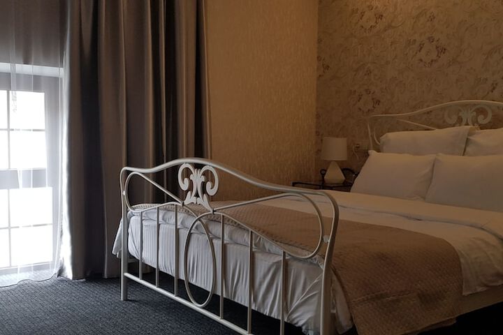 Room 15 of 101