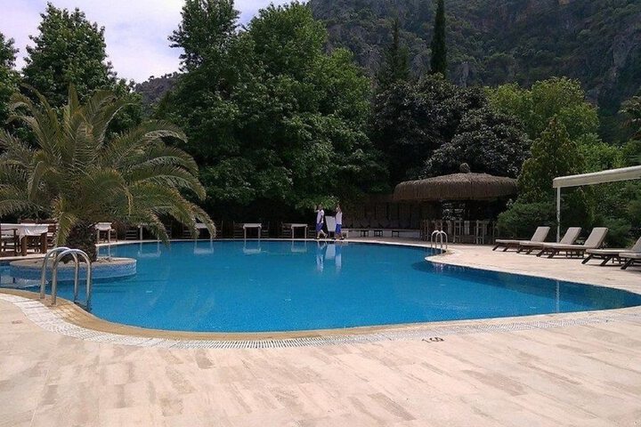 Hotel with Pool
