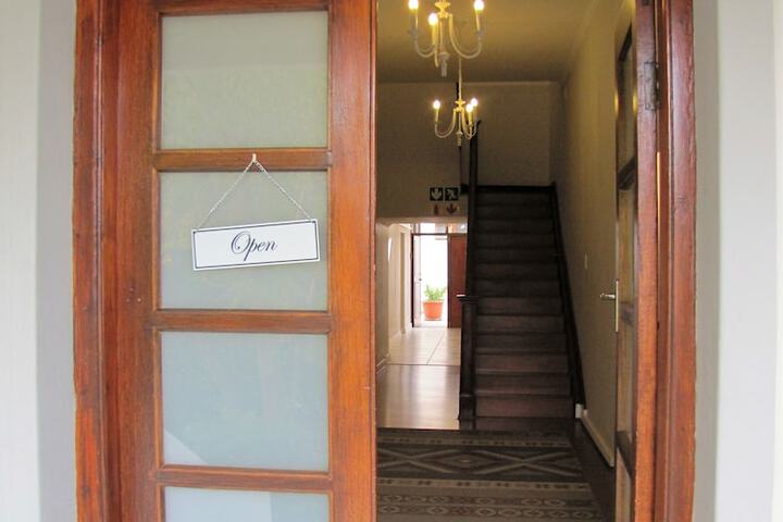 Hotel 3 of 72