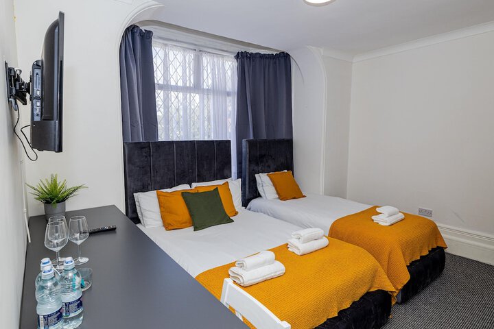 Room 29 of 129