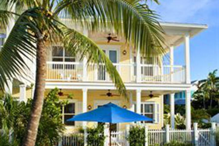 Sundeck 200 of 214