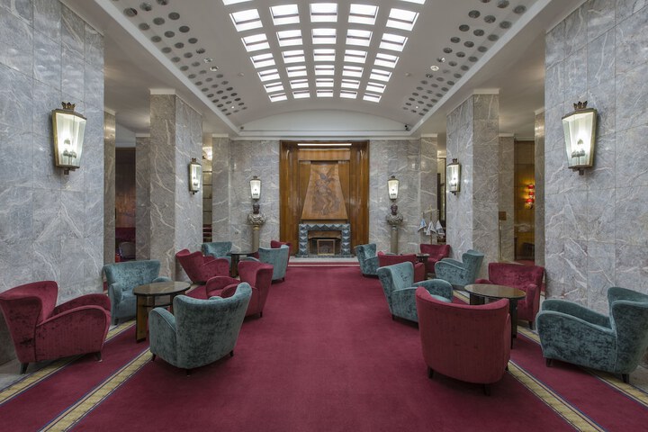 Lobby Entry