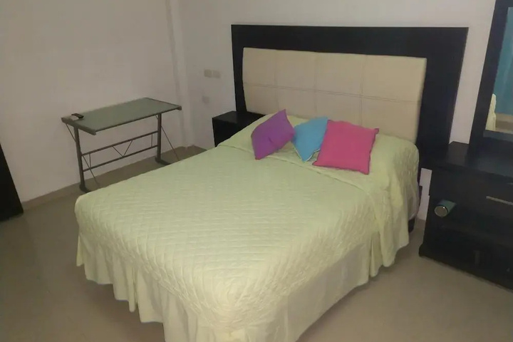 Room 3 of 18