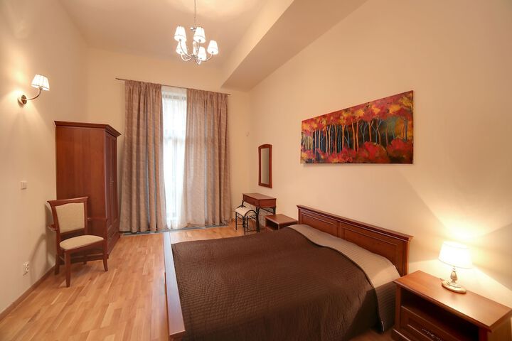 Room 16 of 51