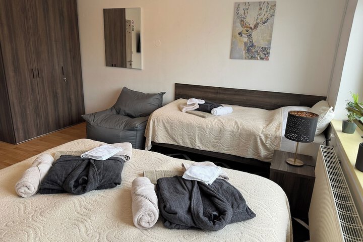 Room 17 of 45